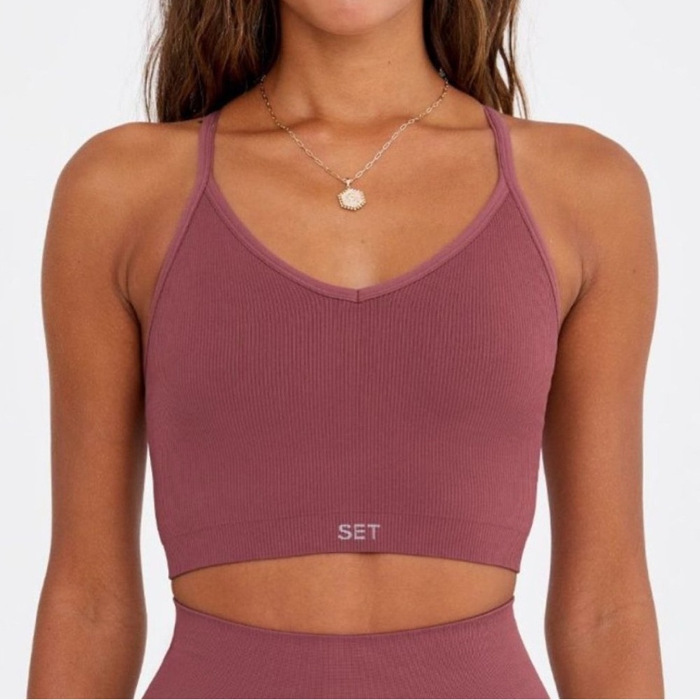 SET Active Sculptflex ribbed bra v neck small